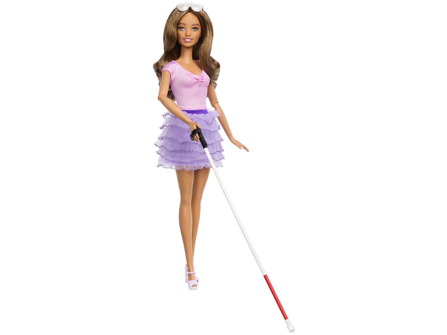Boneca Cega Barbie Fashionista com Bengala 