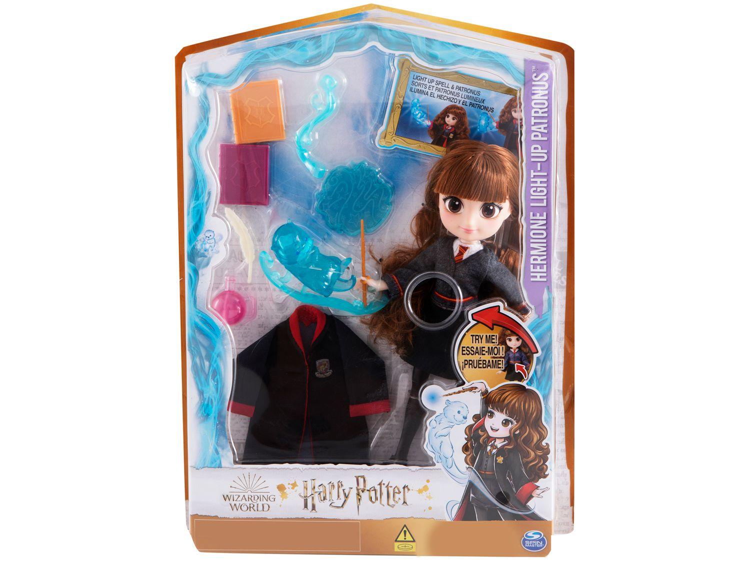Boneca Harry Potter Hermione com Patrono e Luz