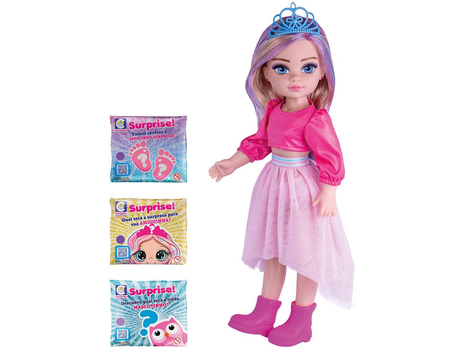 Boneca Loira Charmosa Surprise com Acessórios