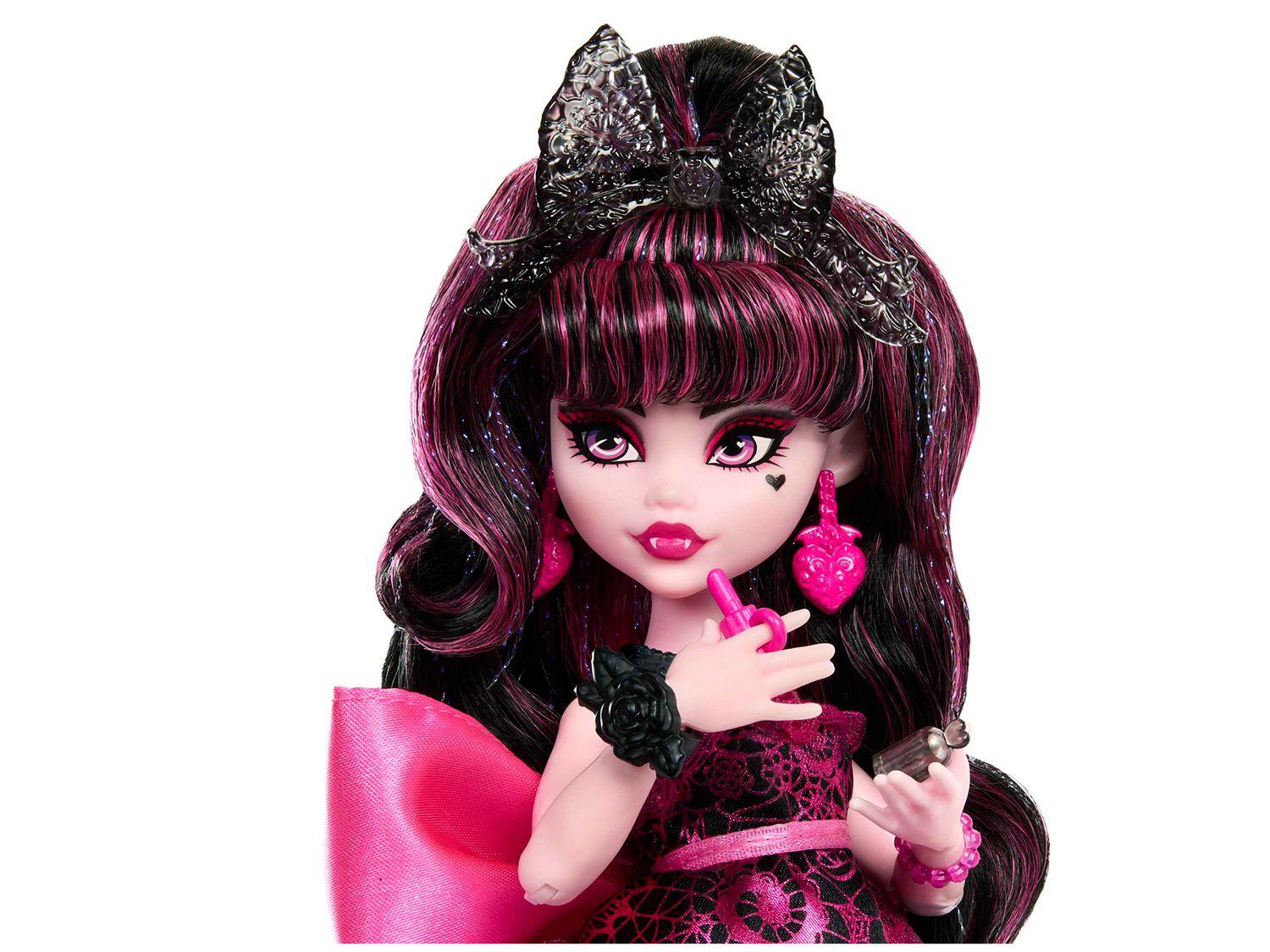 Aluguel Bonecas Monster High