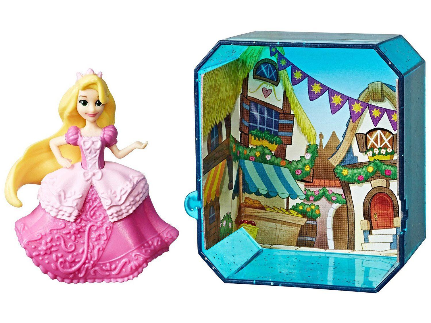 Boneca Princesas em Cápsulas 