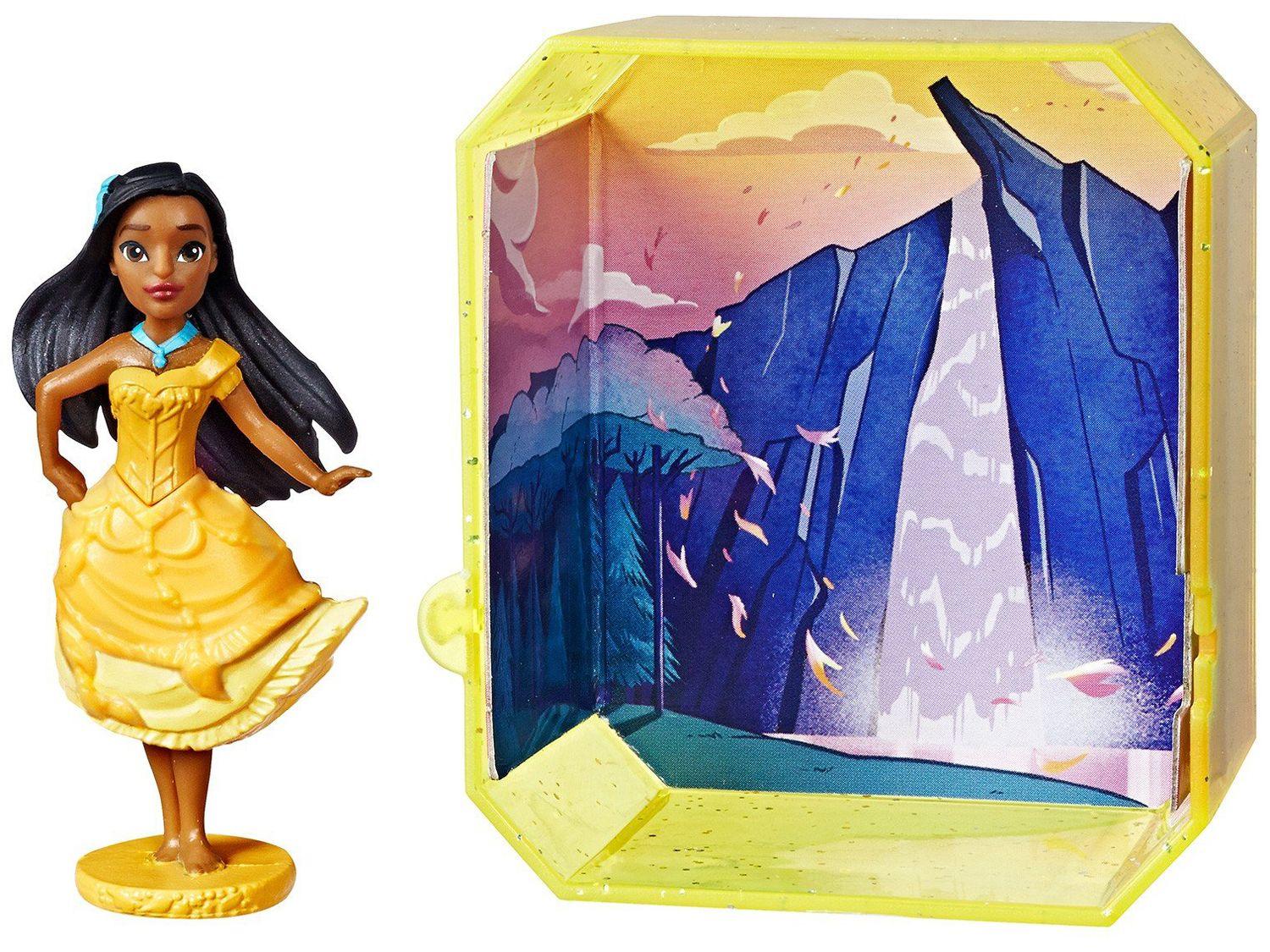 Boneca Princesas em Cápsulas 