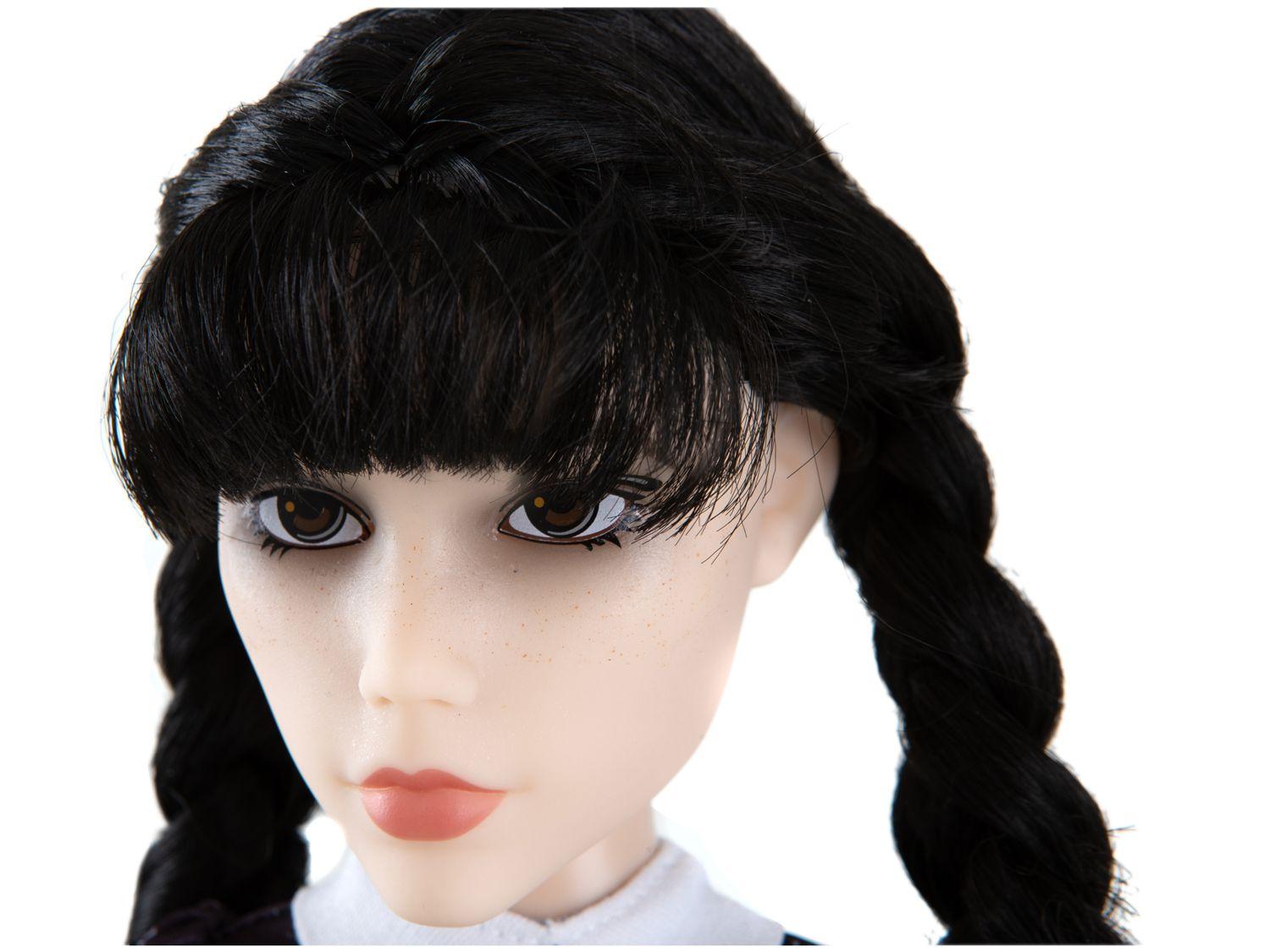 Boneca Wandinha com Mãozinha Baby Brink