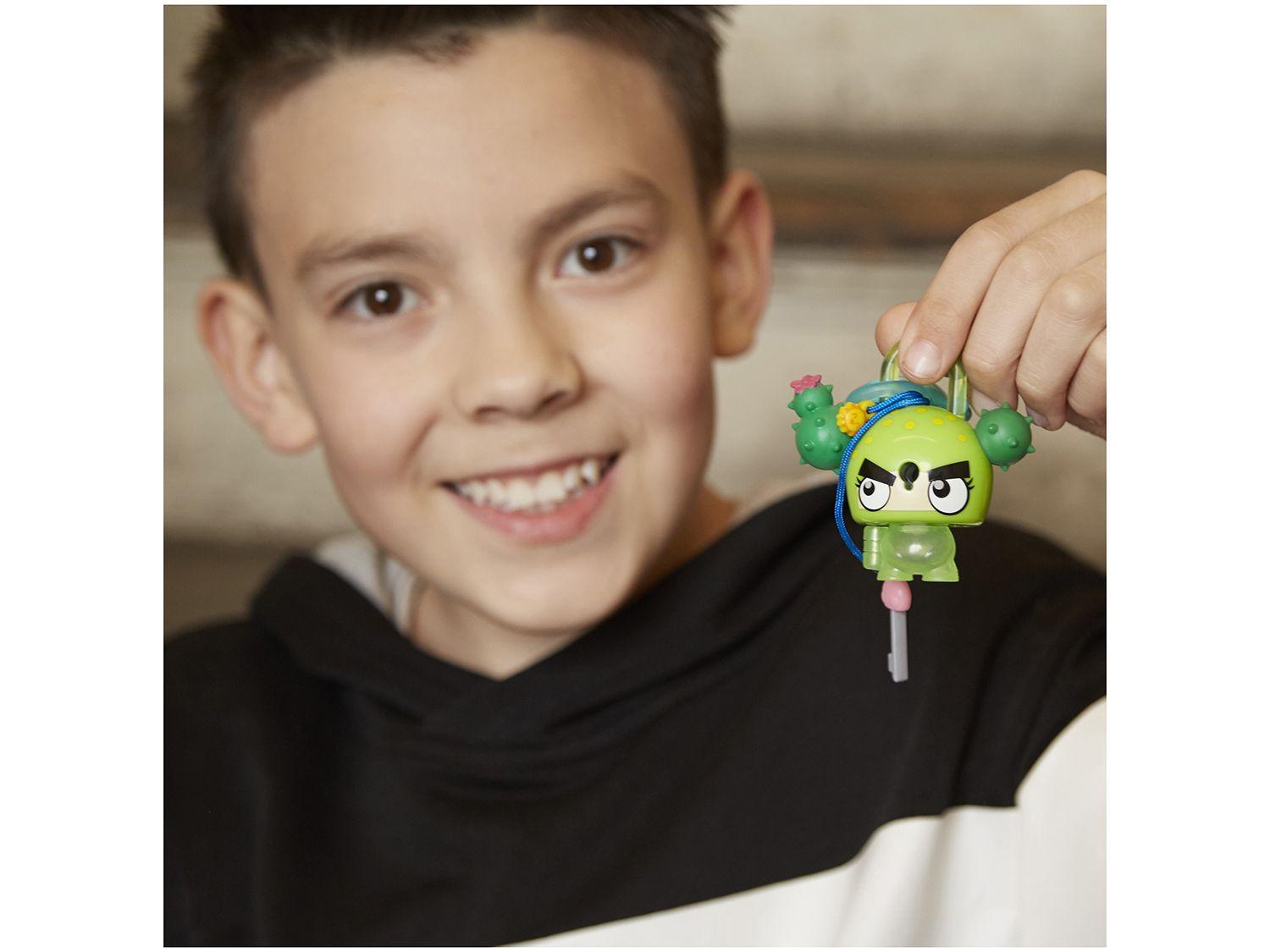Boneco Lock Stars Cadeado com Acessórios