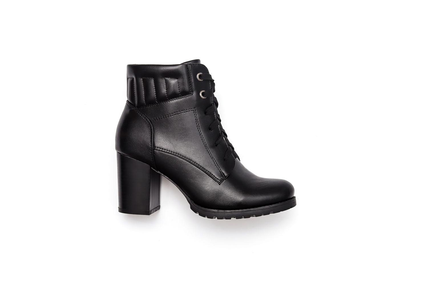 Bota Cano Baixo Mooncity 73127 Coturno de Salto Feminino Preto - FUSHIDA F  - Coturno Feminino - Magazine Luiza