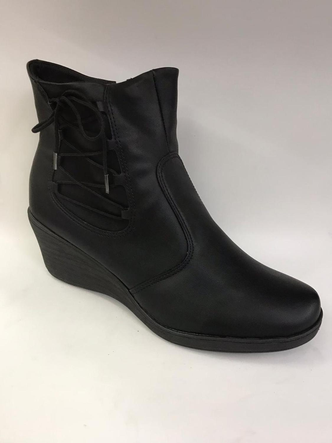 bota cano medio piccadilly