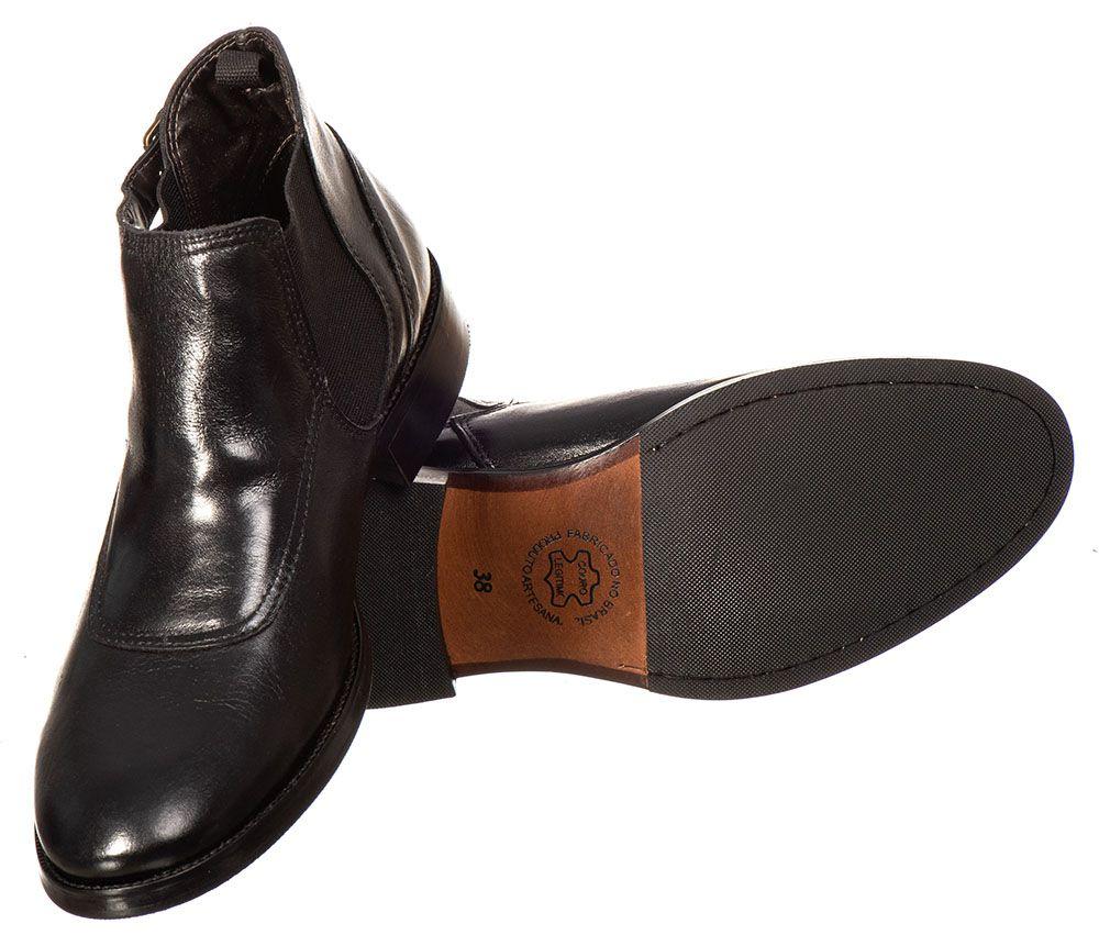 bota chelsea malbork