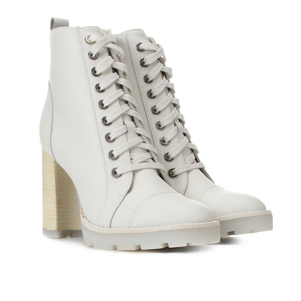 bota tratorada carrano