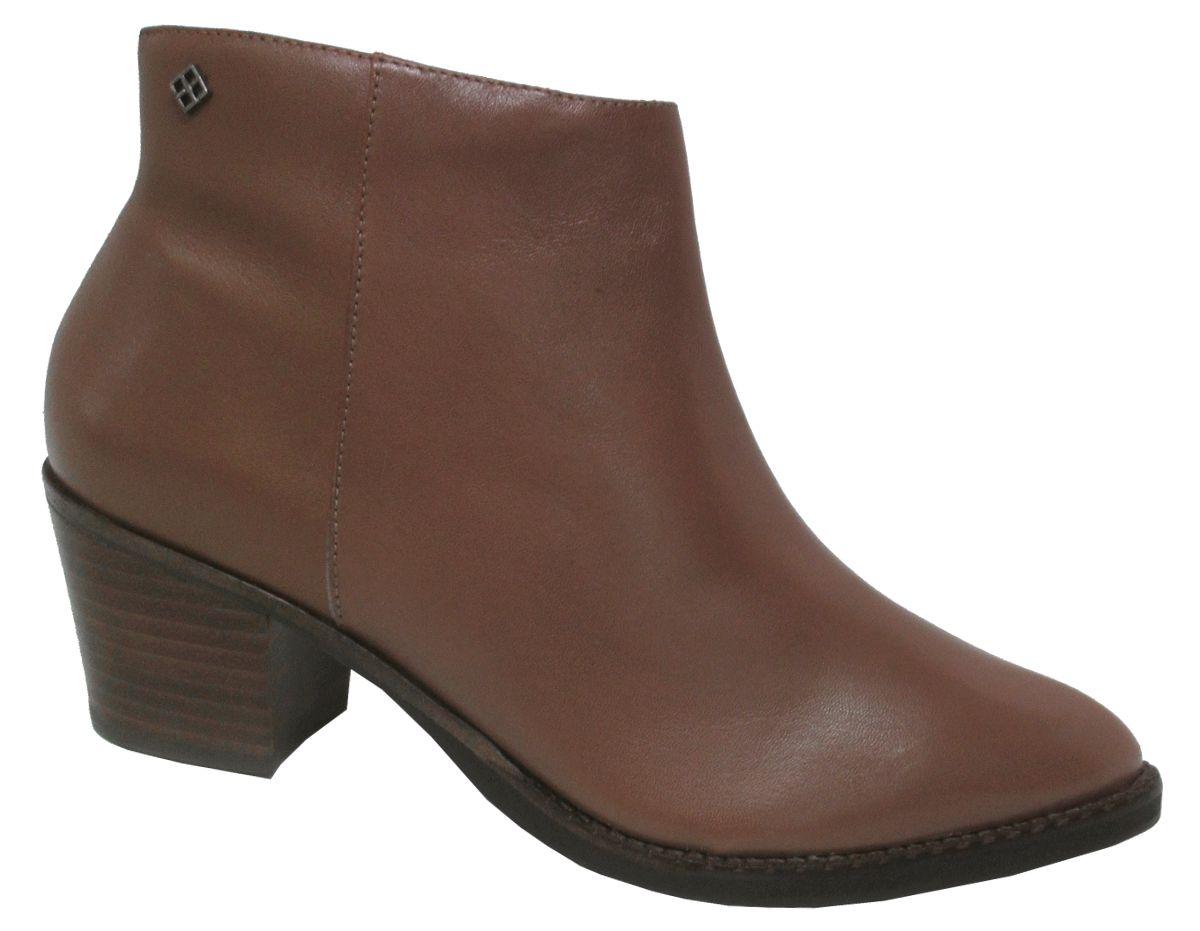 bota feminina curta