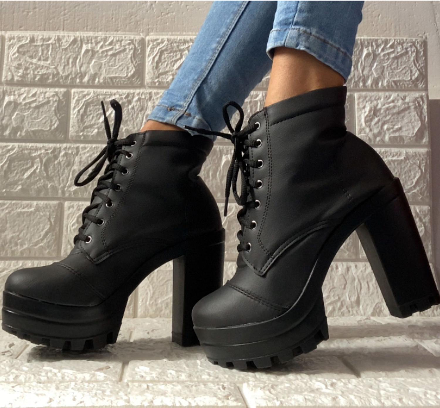 Bota Cano Curto Salto Alto Salto De Bota Salto Alto Bota Pata De