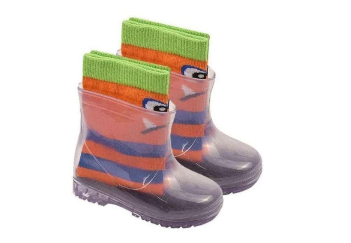 Galocha Transparente Infantil Menino Menina Bota Coturno Chuva LueLua Tam  25 ao 32 em Promoção | Ofertas na Americanas