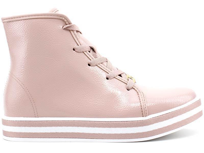 bota molekinha verniz