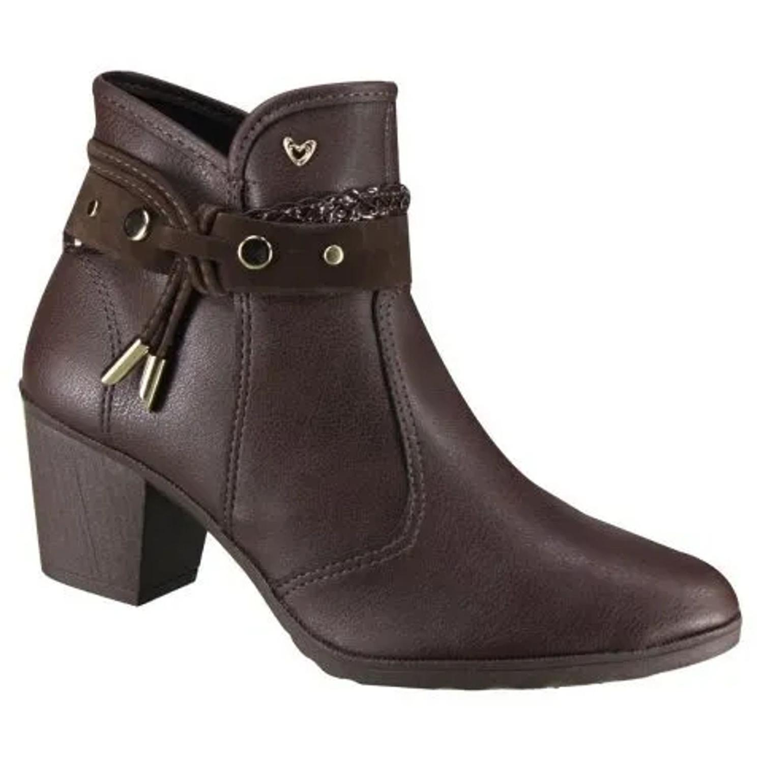 bota cano curto de saltinho