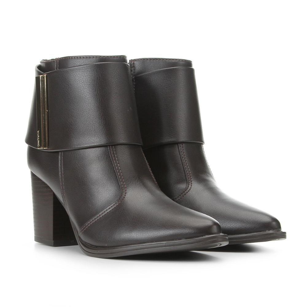 via uno bota cano curto