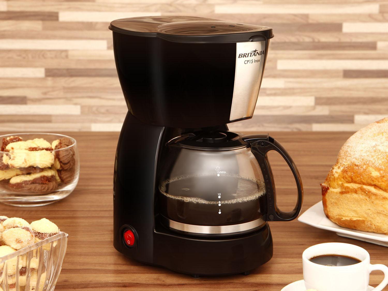 Cafeteira Elétrica Britânia CP15 15 Xícaras - Preto e Inox - Cafeteira