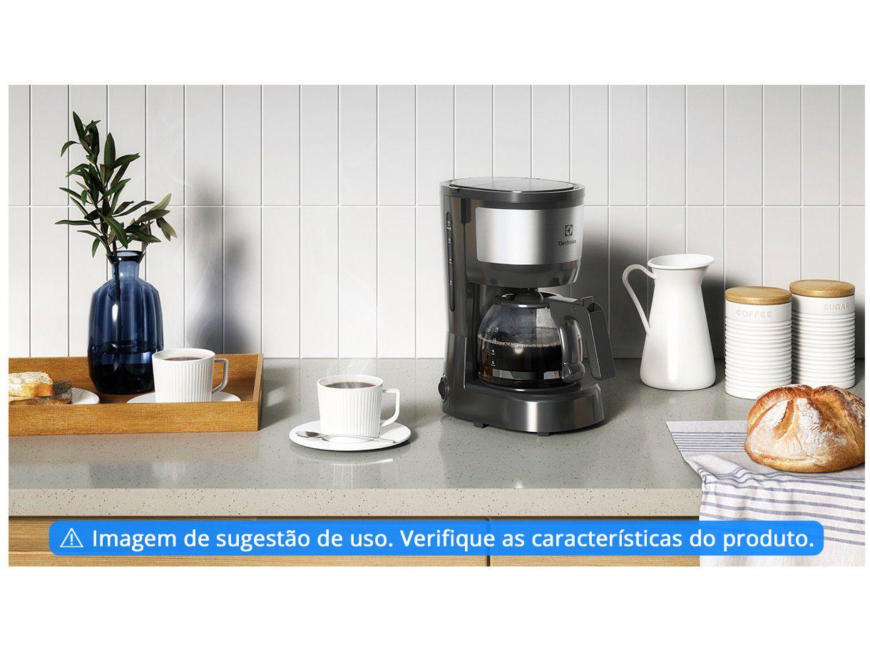 Cafeteira Elétrica Electrolux Efficient ECM10 15 Cafés Preta e Granite Gray