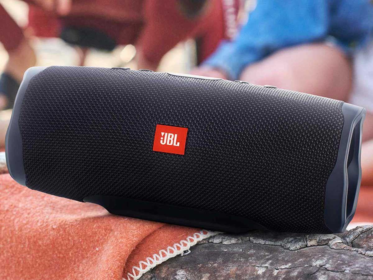 Caixa de Som Portátil JBL Charge 4 com Bluetooth - Caixa de