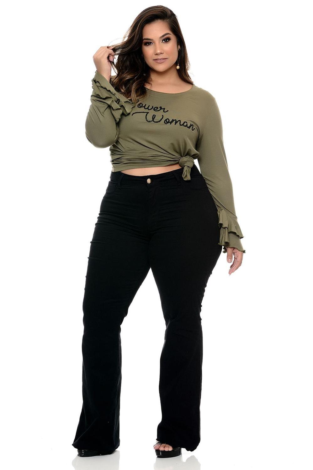 look plus size calça flare