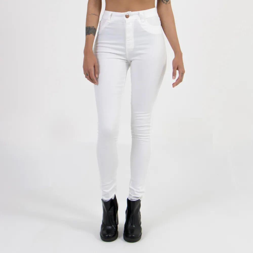 hot pant off white