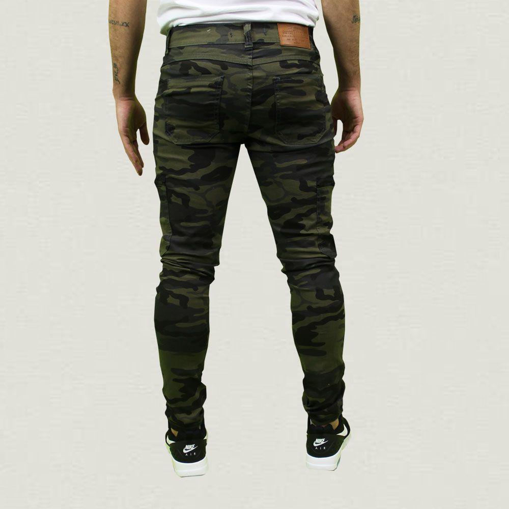 calças jeans camuflada