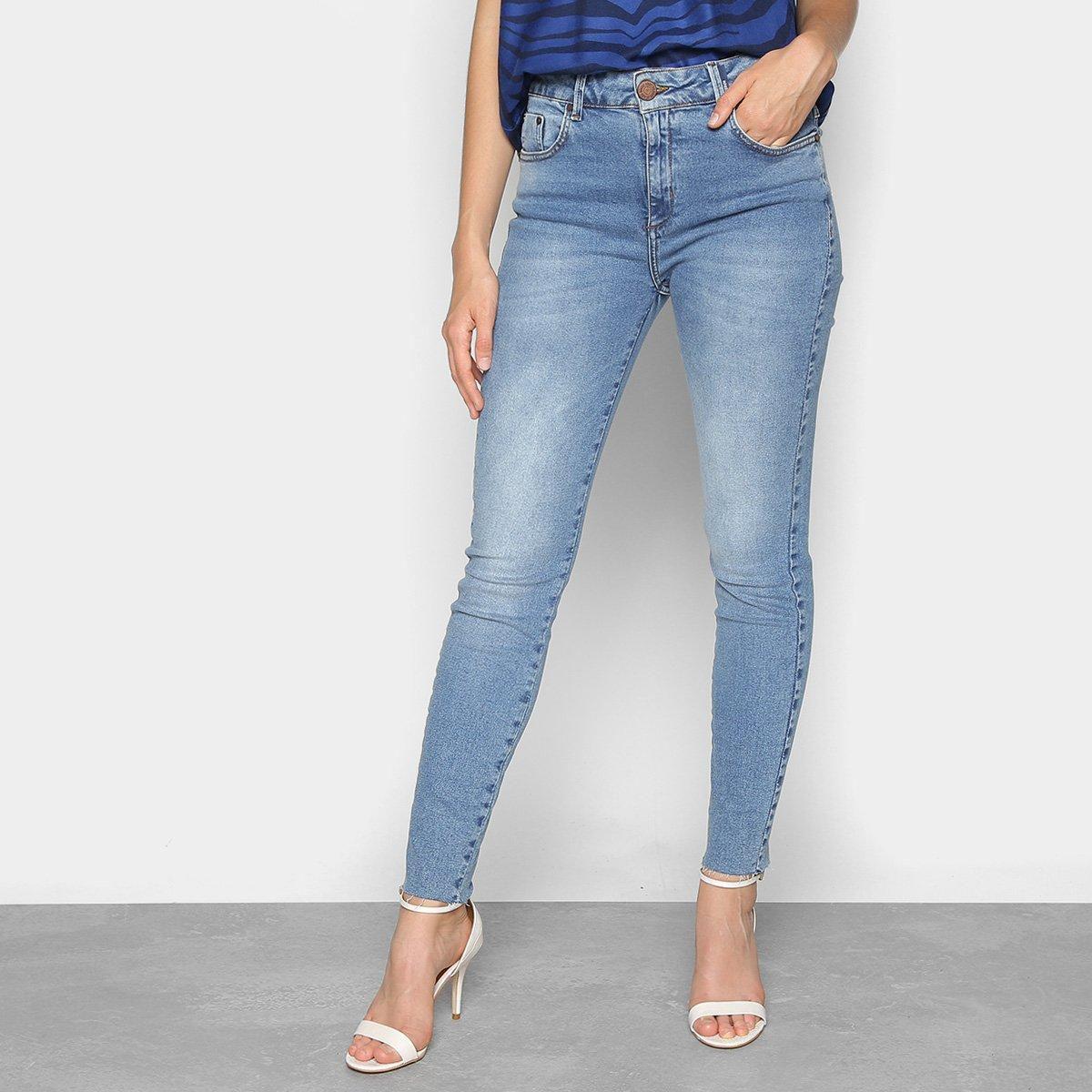 calça branca marisa