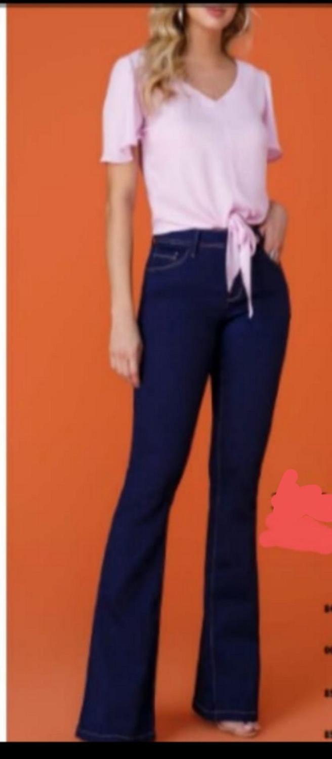 calças jeans boca de sino