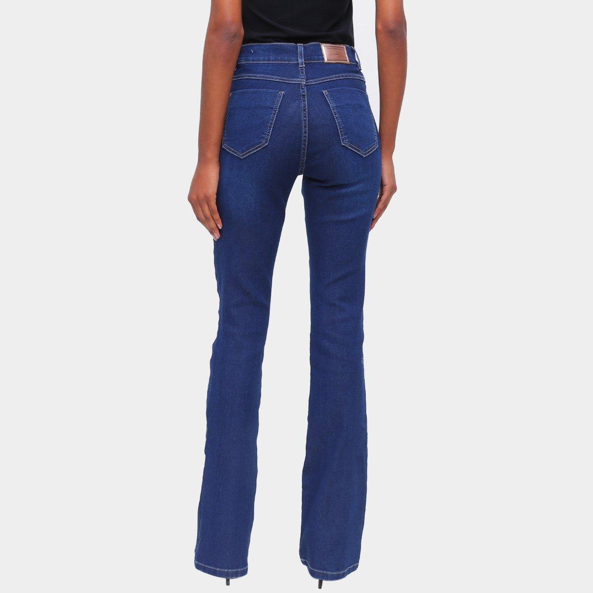 calça jeans flare sawary
