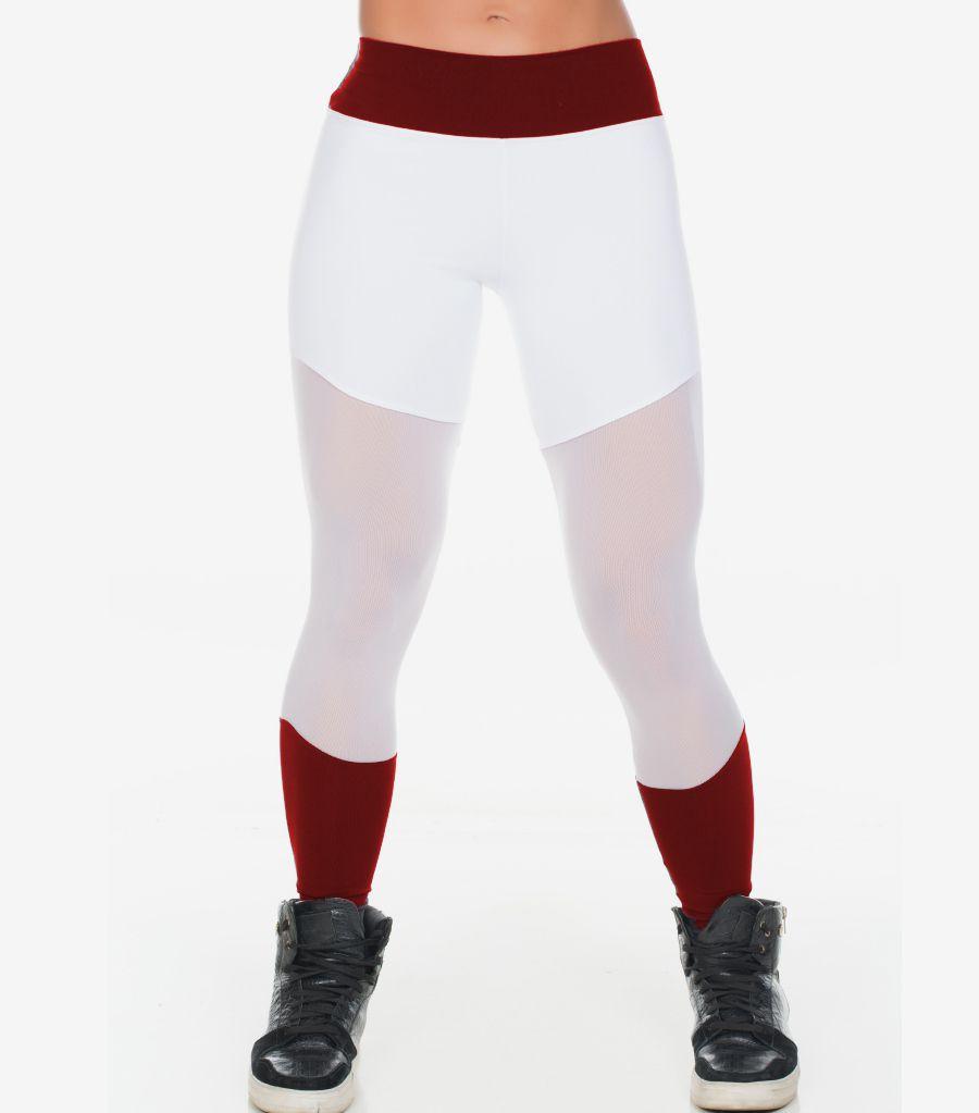 legging com recorte em tule