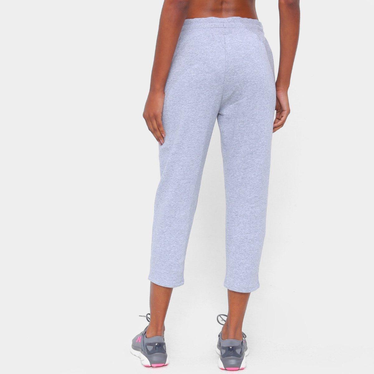 calça capri moletom feminina