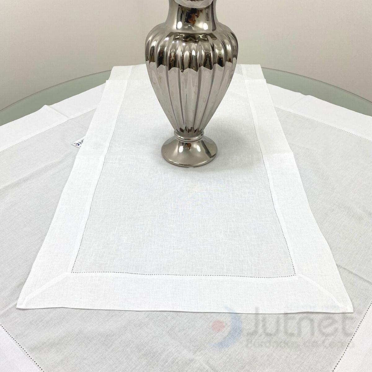 Caminho de Mesa 1,50x0,50m Bainha Ponto Ajour 100% Linho Branco - Jutnet Bordados - Caminho de Mesa / Trilho de Mesa - Magazine Luiza Caminho de Mesa 1,50x0,50m Bainha Ponto Ajour 100% Linho Branco - Jutnet Bordados - Caminho de Mesa / Trilho de Mesa - Magazine Luiza