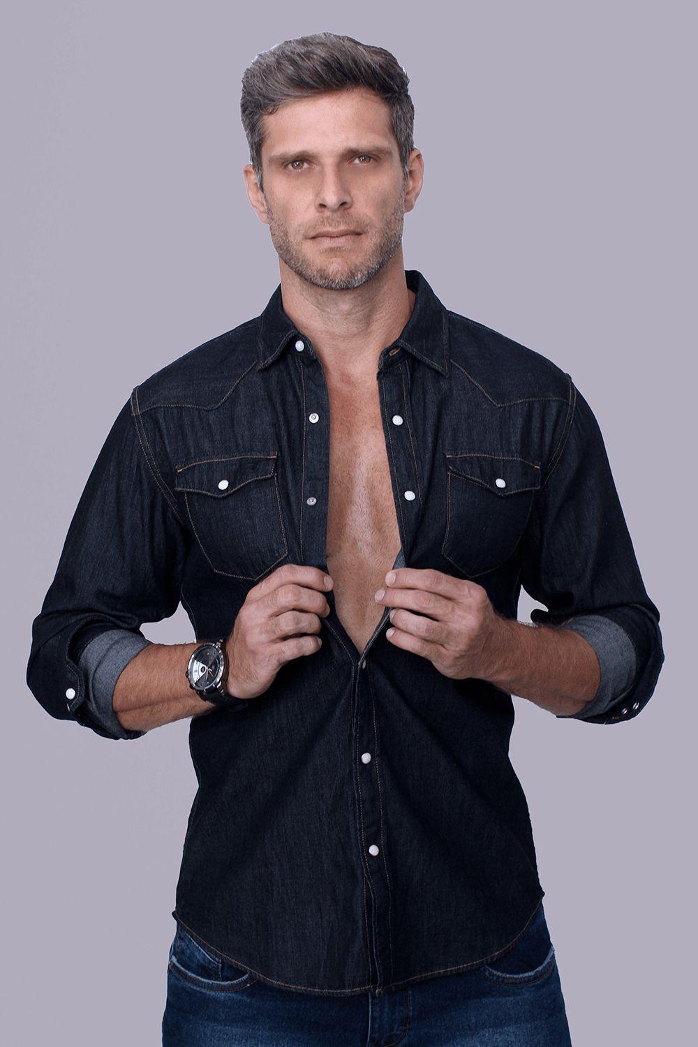 jeans e camisa
