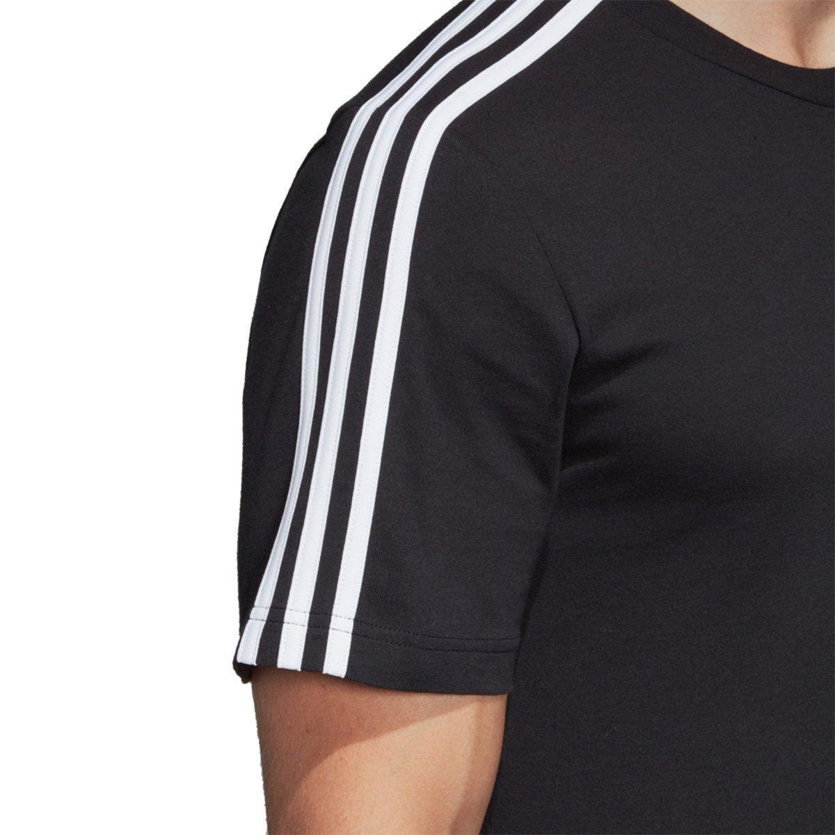 blusa adidas listra no ombro