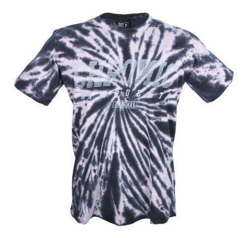 tie dye em camiseta branca
