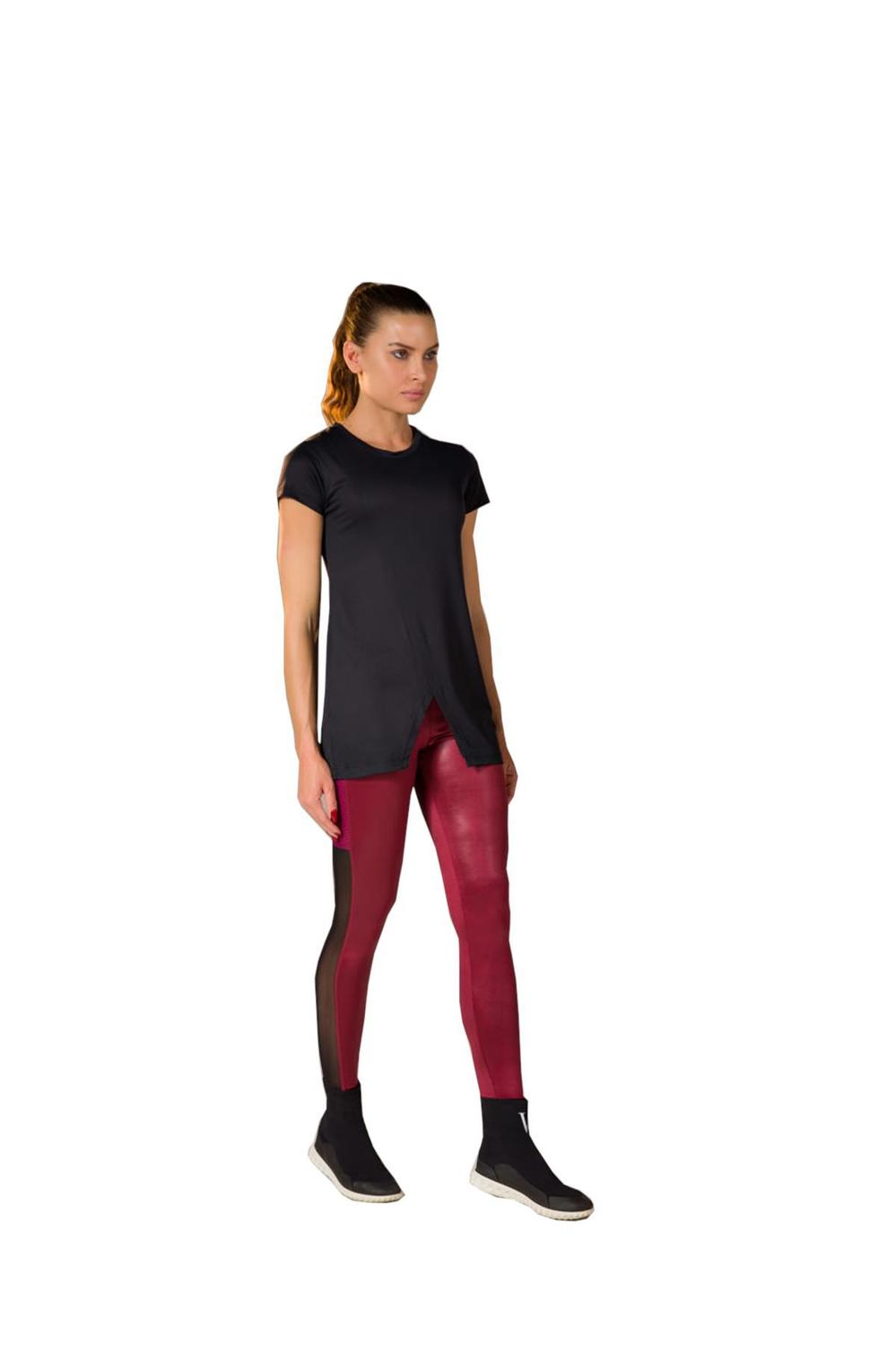 camiseta dry fit feminina alongada
