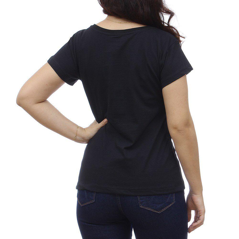 camiseta preta feminina básica