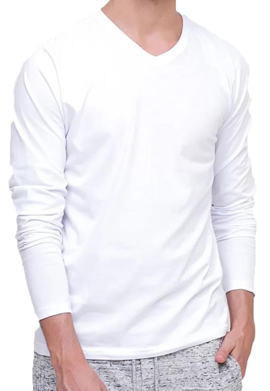 camiseta preta lisa oversized