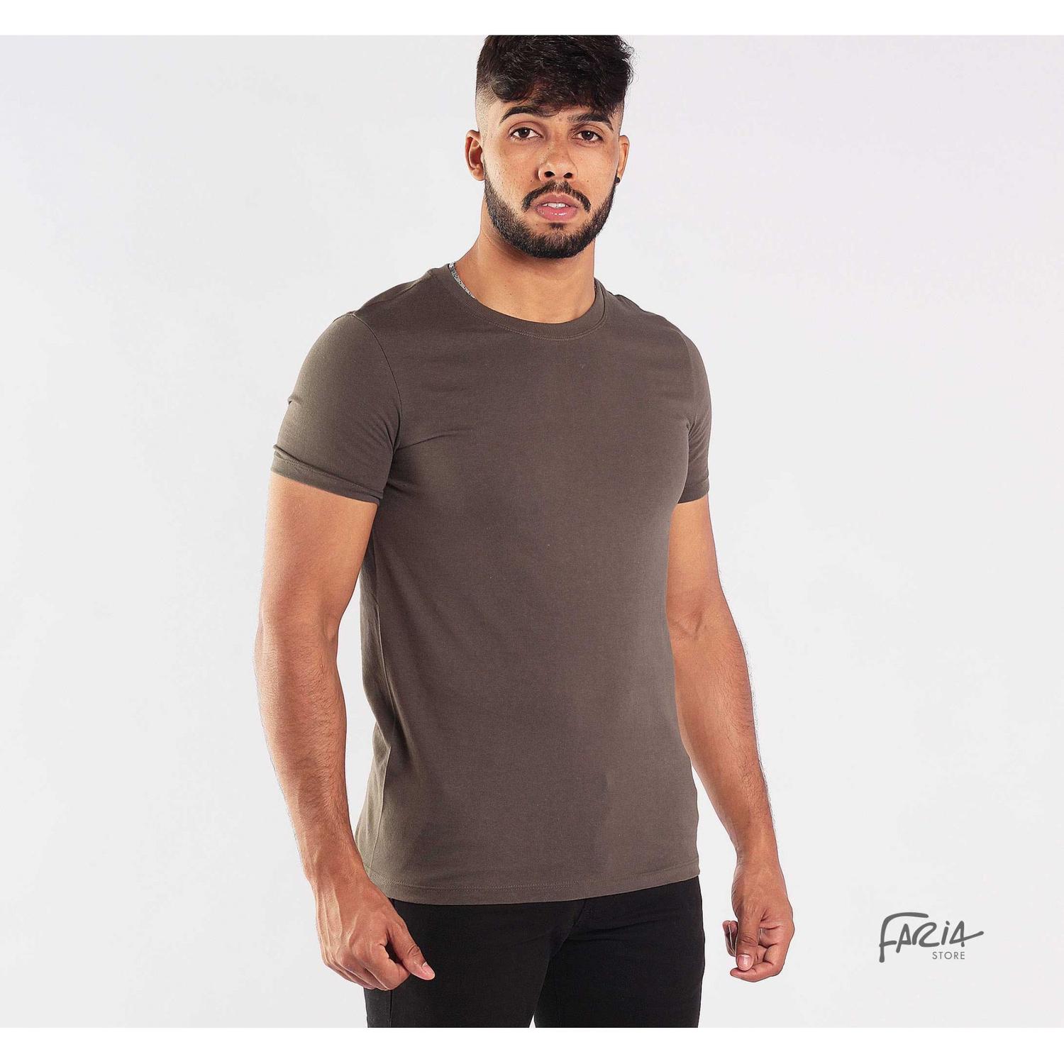 camiseta verde hering