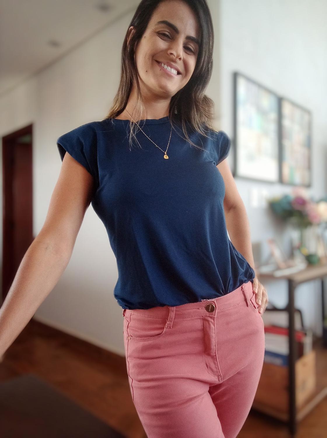 t shirt muscle feminina