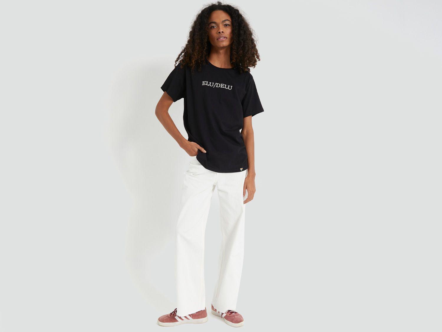 Camiseta Vista Magalu Pronomes Elu/Delu