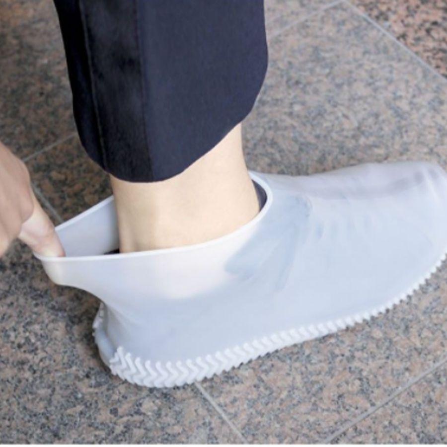 Capa Sapato Tenis Impermeável Chuva A Prova d'água Moto Caminhada Trilha  Bicicleta - Capas de Chuva Moto - Magazine Luiza