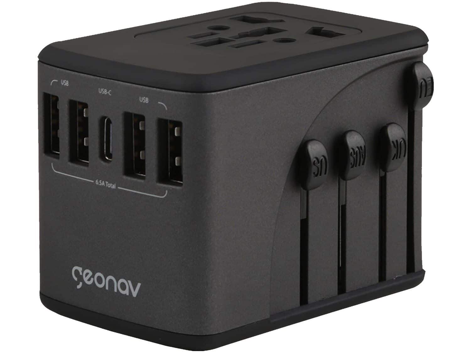 Carregador de Tomada 4 Entradas USB e 1 USB-C|  Preto - 800W (110V) e 2200W (220V)
 - Bivolt