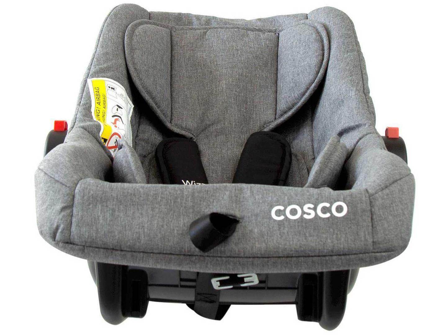 Carrinho de Bebê com Bebê Conforto Cosco Kids