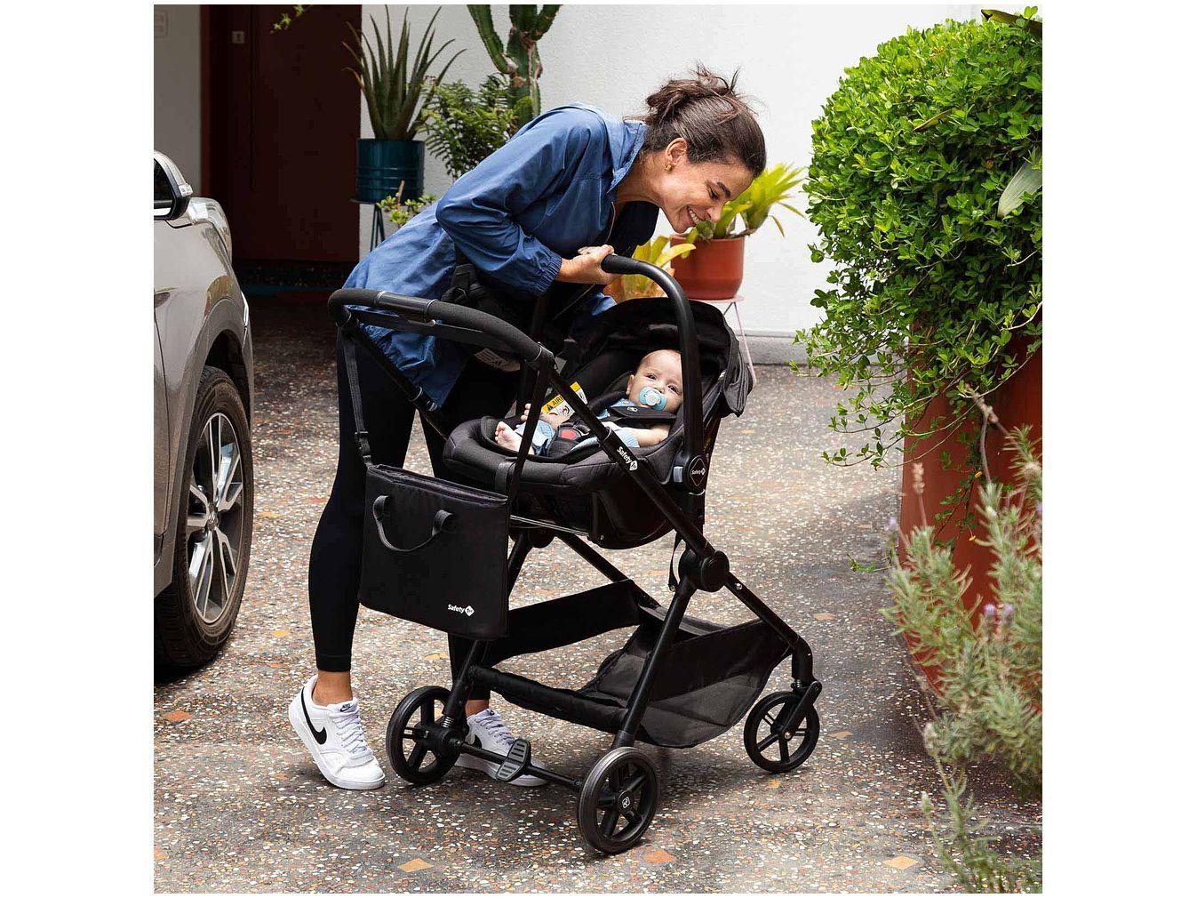 Carrinho de Bebê com Bebê Conforto Safety 1st