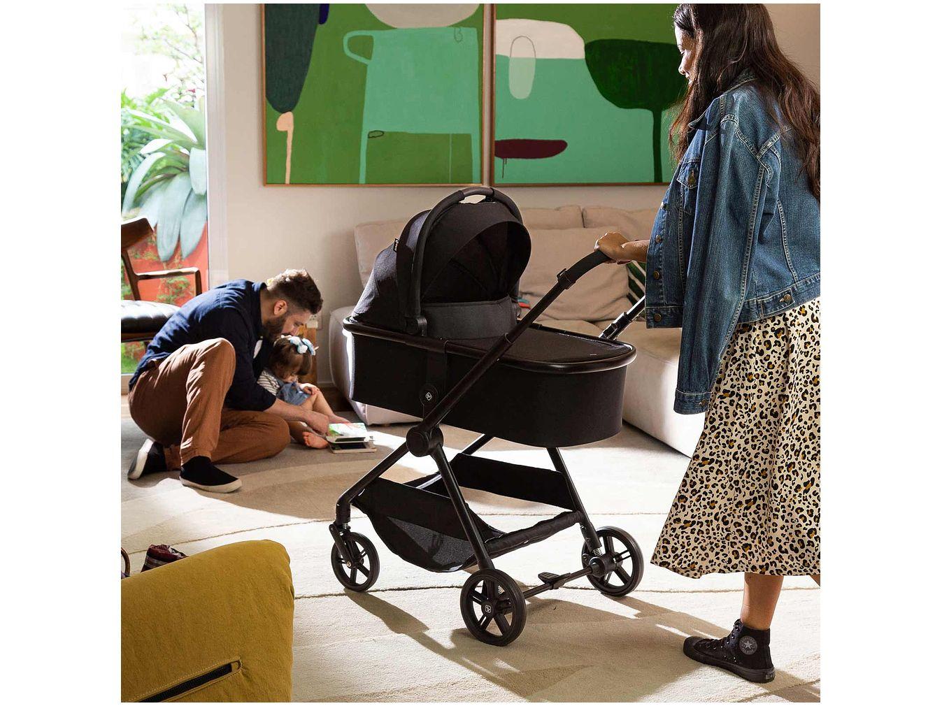 Carrinho de Bebê com Bebê Conforto Safety 1st