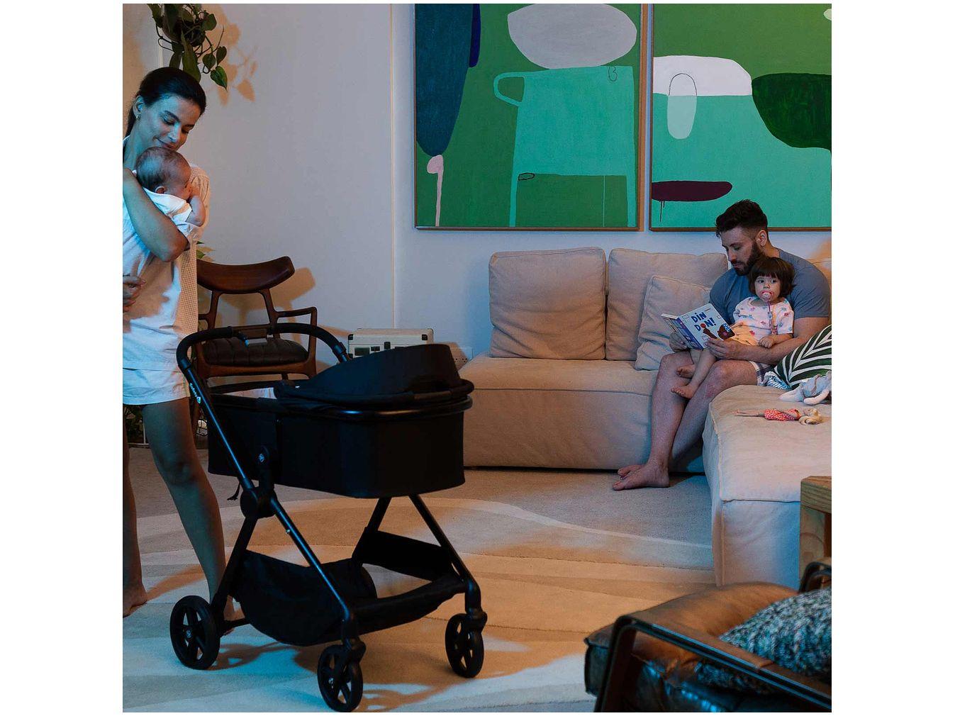 Carrinho de Bebê com Bebê Conforto Safety 1st