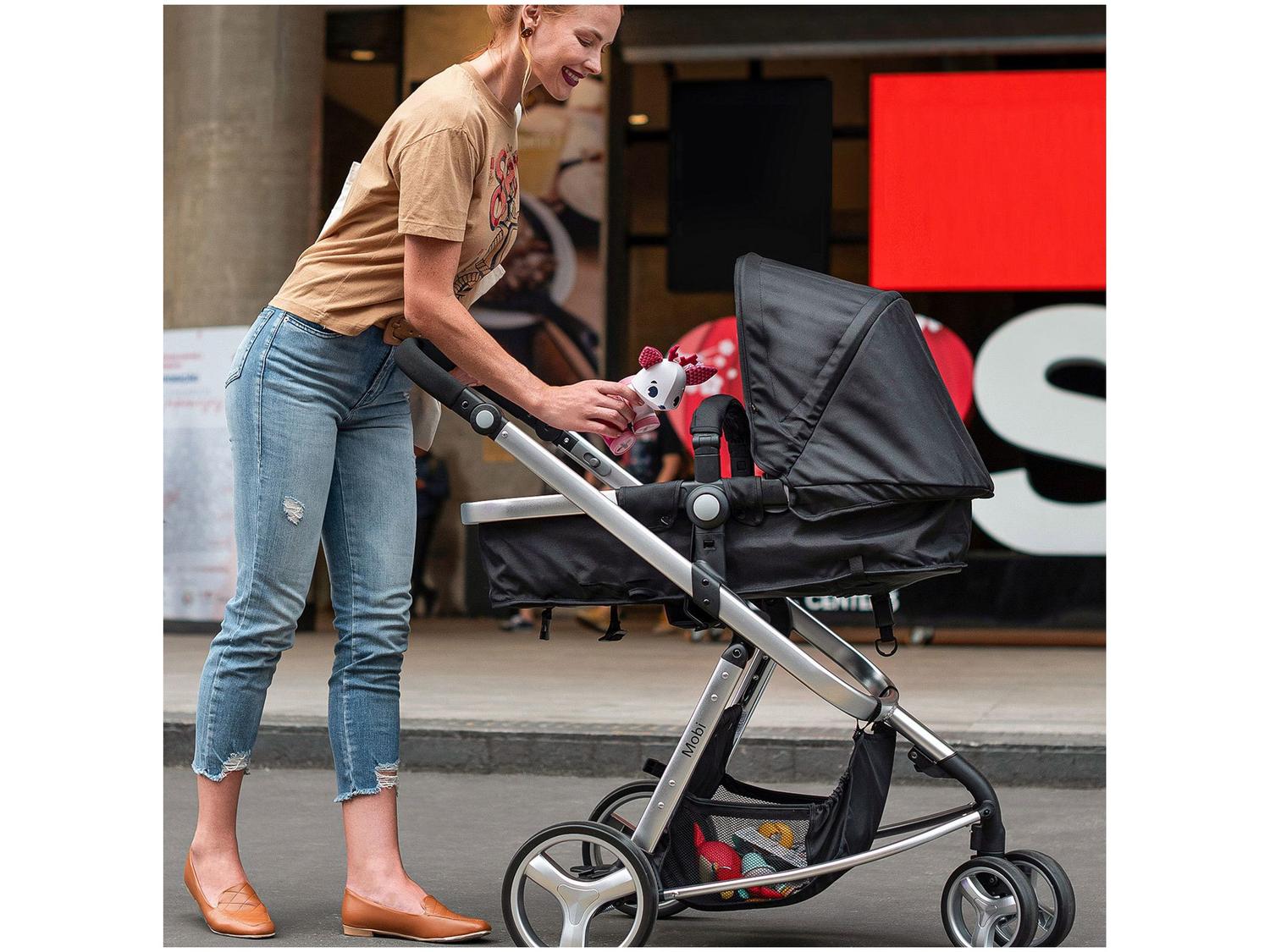 Carrinho de Bebê com Bebê Conforto Safety 1st