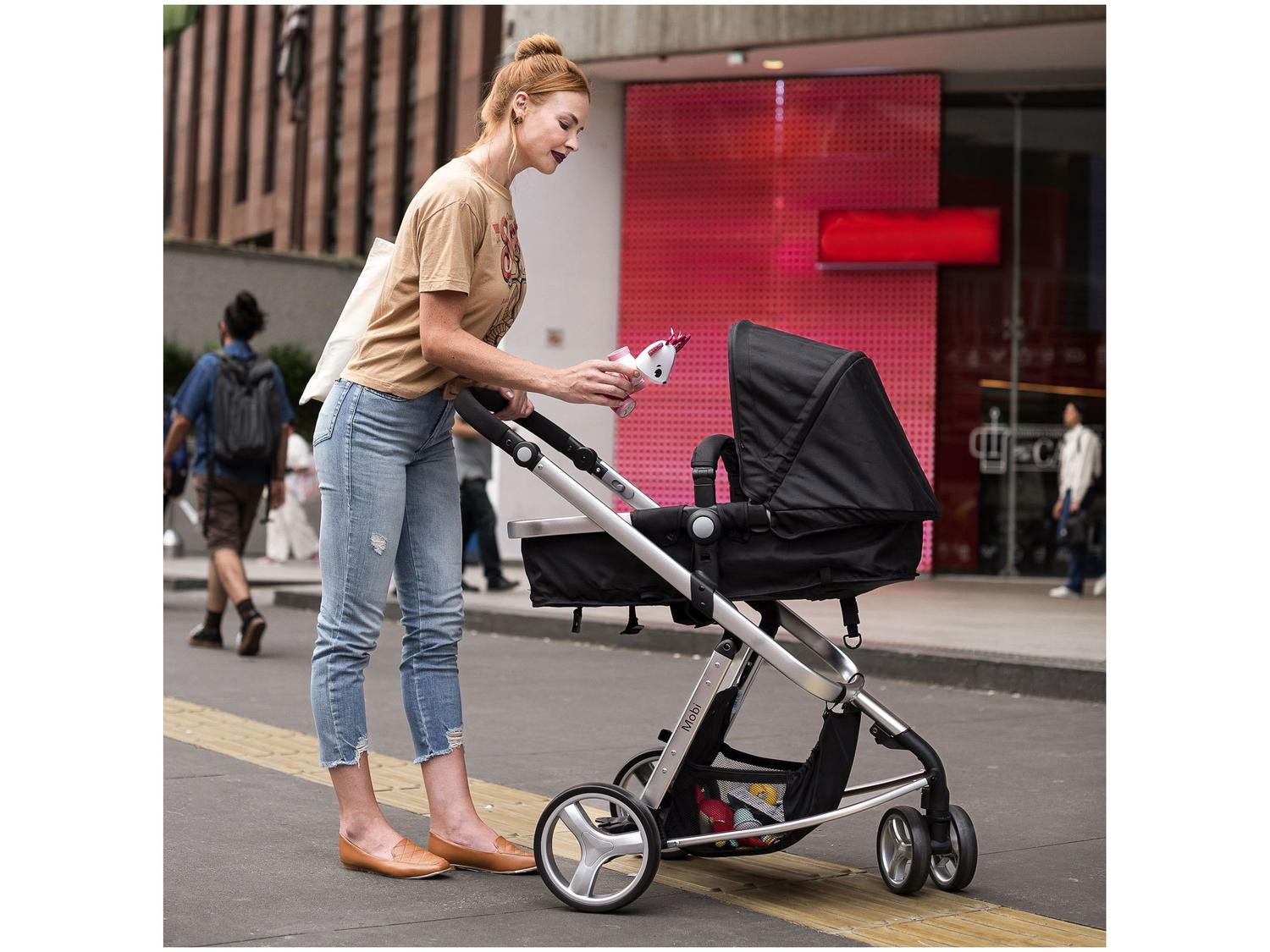 Carrinho de Bebê com Bebê Conforto Safety 1st