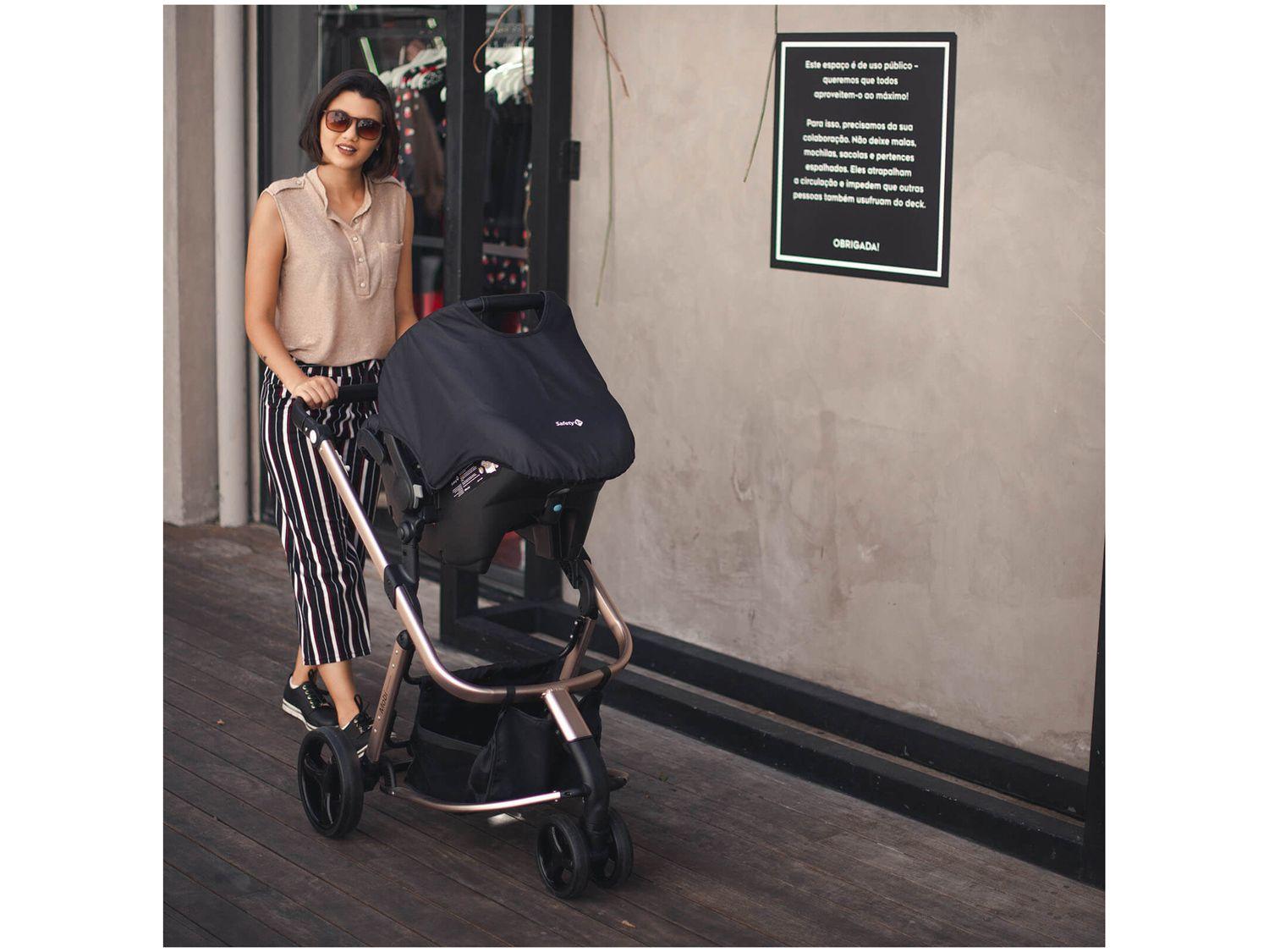Carrinho de Bebê com Bebê Conforto Safety 1st