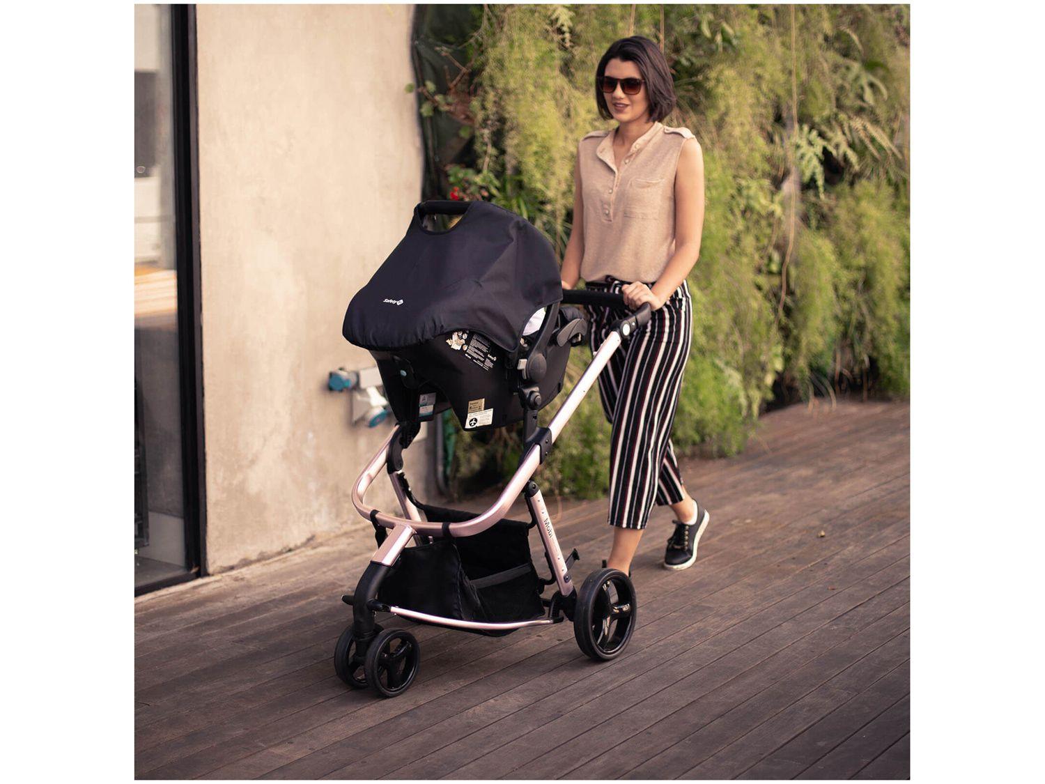 Carrinho de Bebê com Bebê Conforto Safety 1st