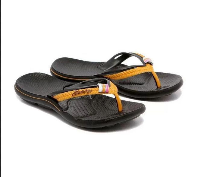 Chinelo Sandalia De Dedo Feminino Ortopédico Para Idosos Esporão  Antiderrapante Macio Solado Anatômico Vegano - Gabera - Chinelo Feminino -  Magazine Luiza